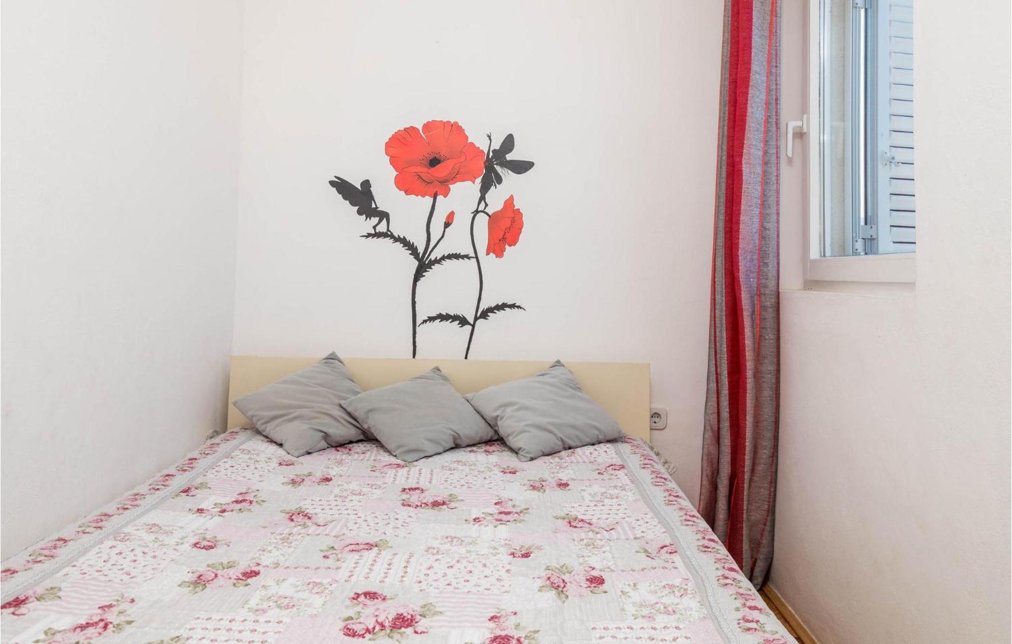 Pet Friendly Apartment In Stara Novalja With Wifi 외부 사진